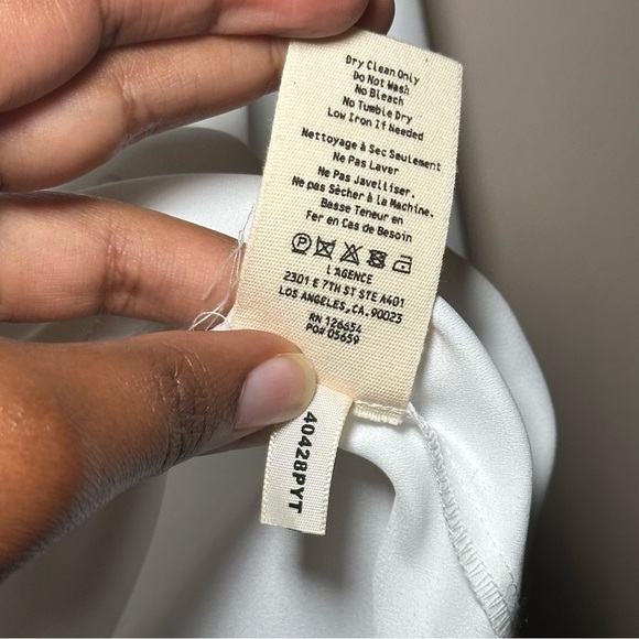 L'AGENCE Ivory Enzo Cross Front Blouse Smocked Cuffs Size XXS - Picture 11 of 16